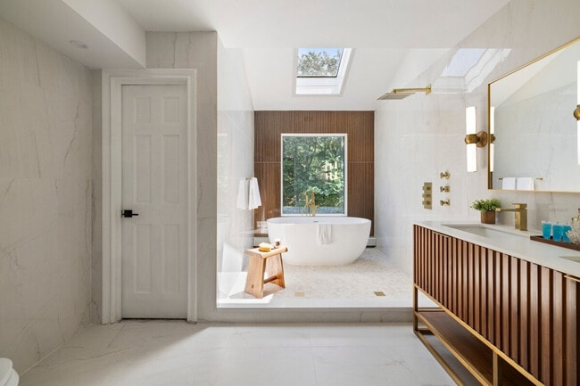 Building Photo - 2A Cherry Ln