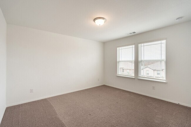 Building Photo - 5635 Huffines Blvd