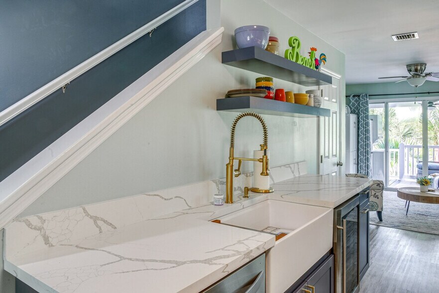 Building Photo - 28 Merganser Ln