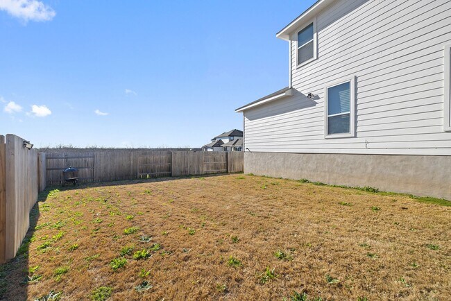 Building Photo - 408 Black Opal Dr