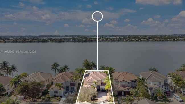 Building Photo - 4546 SW 179th Way