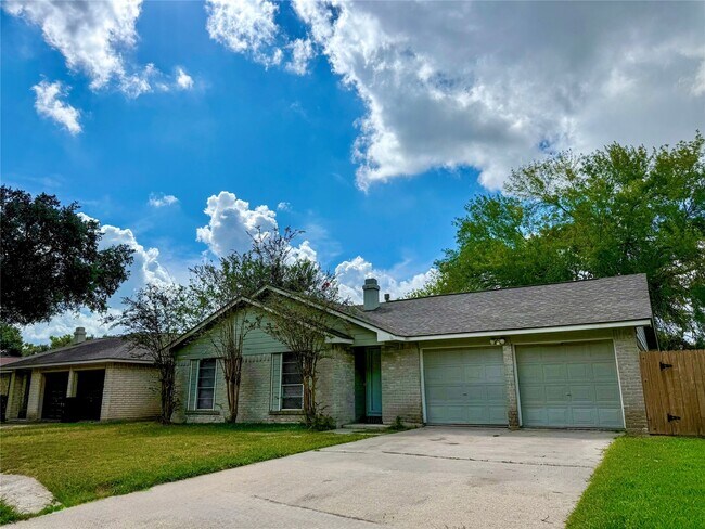Primary Photo - 3507 Almondwood Dr