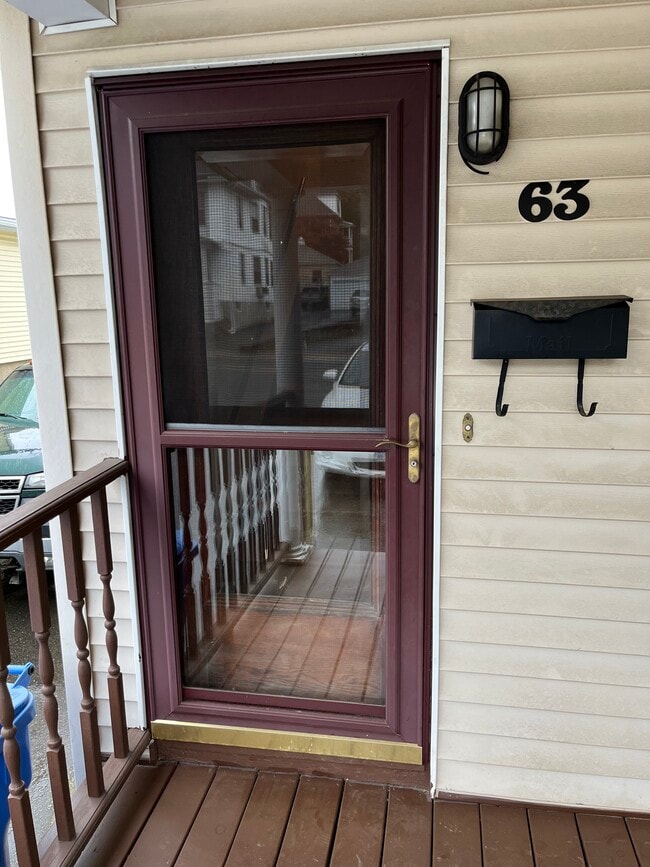 Front door entrance - 63 Oak Ave