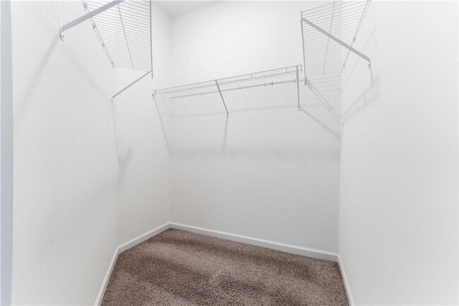 Building Photo - 231 Eva Wy