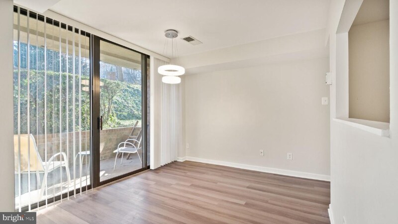 Building Photo - 527 N Armistead St
