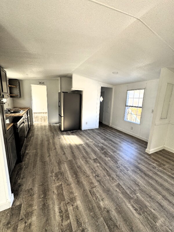 Building Photo - 1430 Lanier Rd