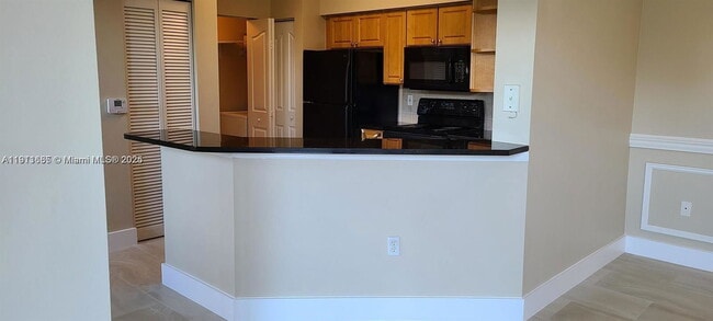 Building Photo - 2032 Alta Meadows Ln