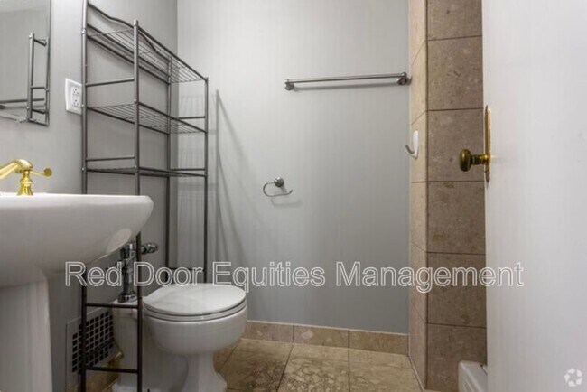 Building Photo - 123 N Broad St