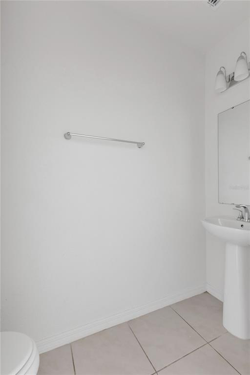 Building Photo - 625 Stoney Pointe Cir