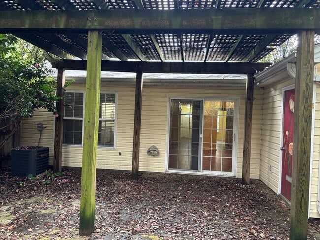 Building Photo - 1557 Blaze Ln