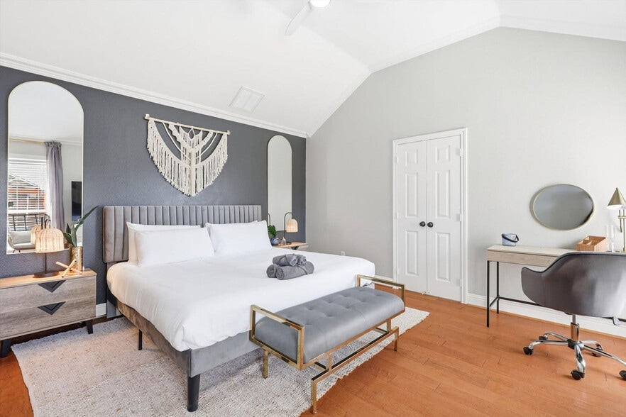 Building Photo - 2720 Wild Grove Ln