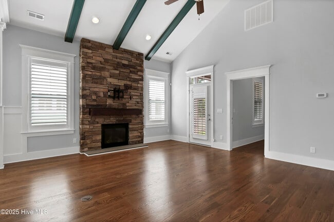 Building Photo - 2065 Shelmore Way