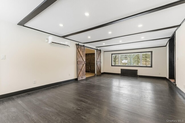 Building Photo - 1156 NY-35