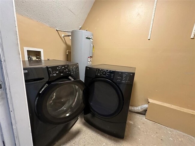 Building Photo - 8713 Liberty Pl