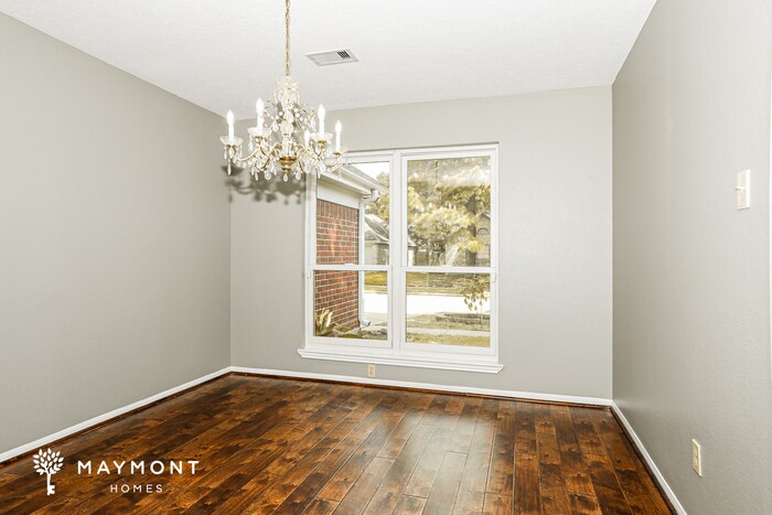 Building Photo - 3519 Lindenfield Dr