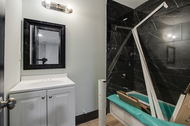 Building Photo - 1669 Baine Ave