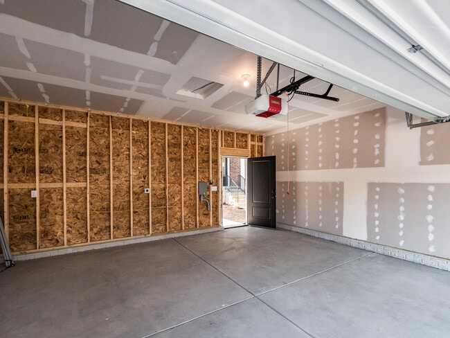 Building Photo - 1163 Perry St