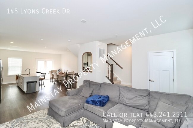 Building Photo - 145 Lyons Crk Dr