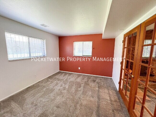 Building Photo - 5452 Blackhawk Rd
