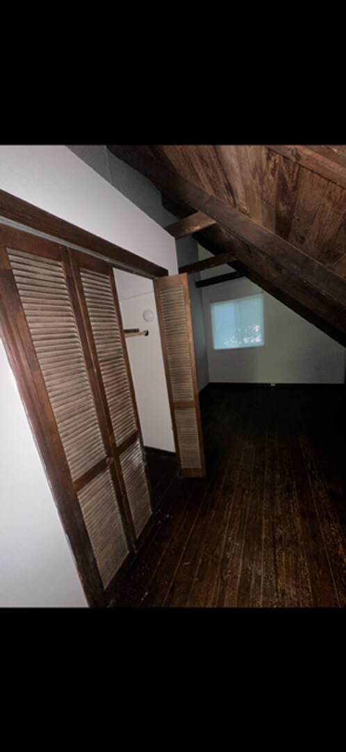 Building Photo - 400 Lindsay Rd