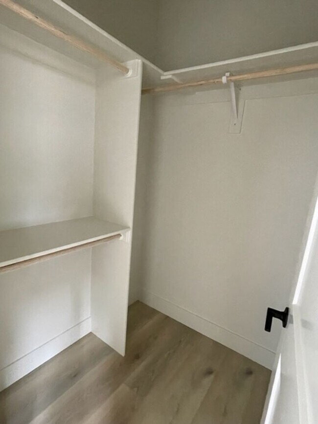 Building Photo - 8744-8746 Tondela Way
