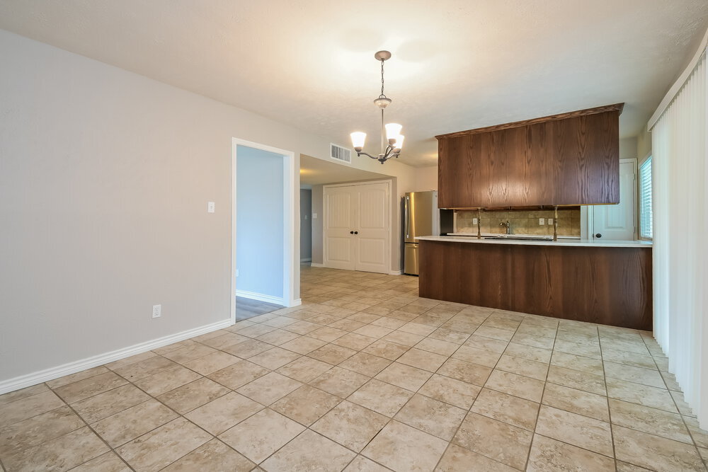 Building Photo - 4129 Shagbark St