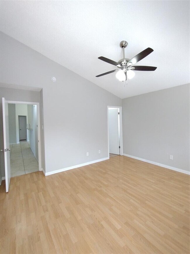 Building Photo - 1813 Laurel Path