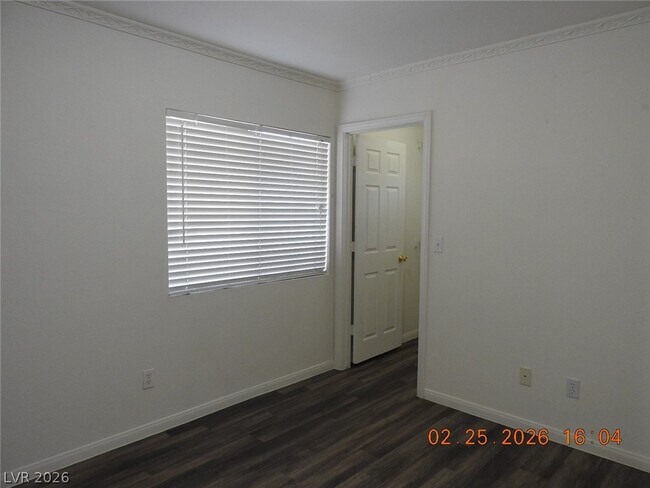 Building Photo - 93 Myrtle Beach Dr