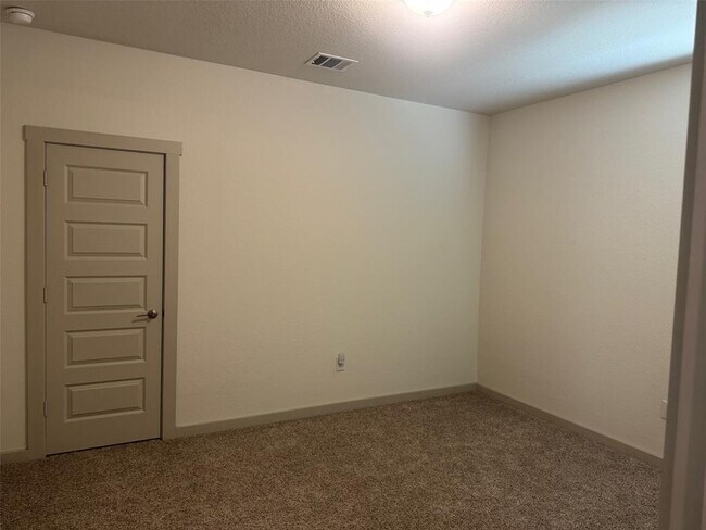 Building Photo - 7809 Linnie Ln