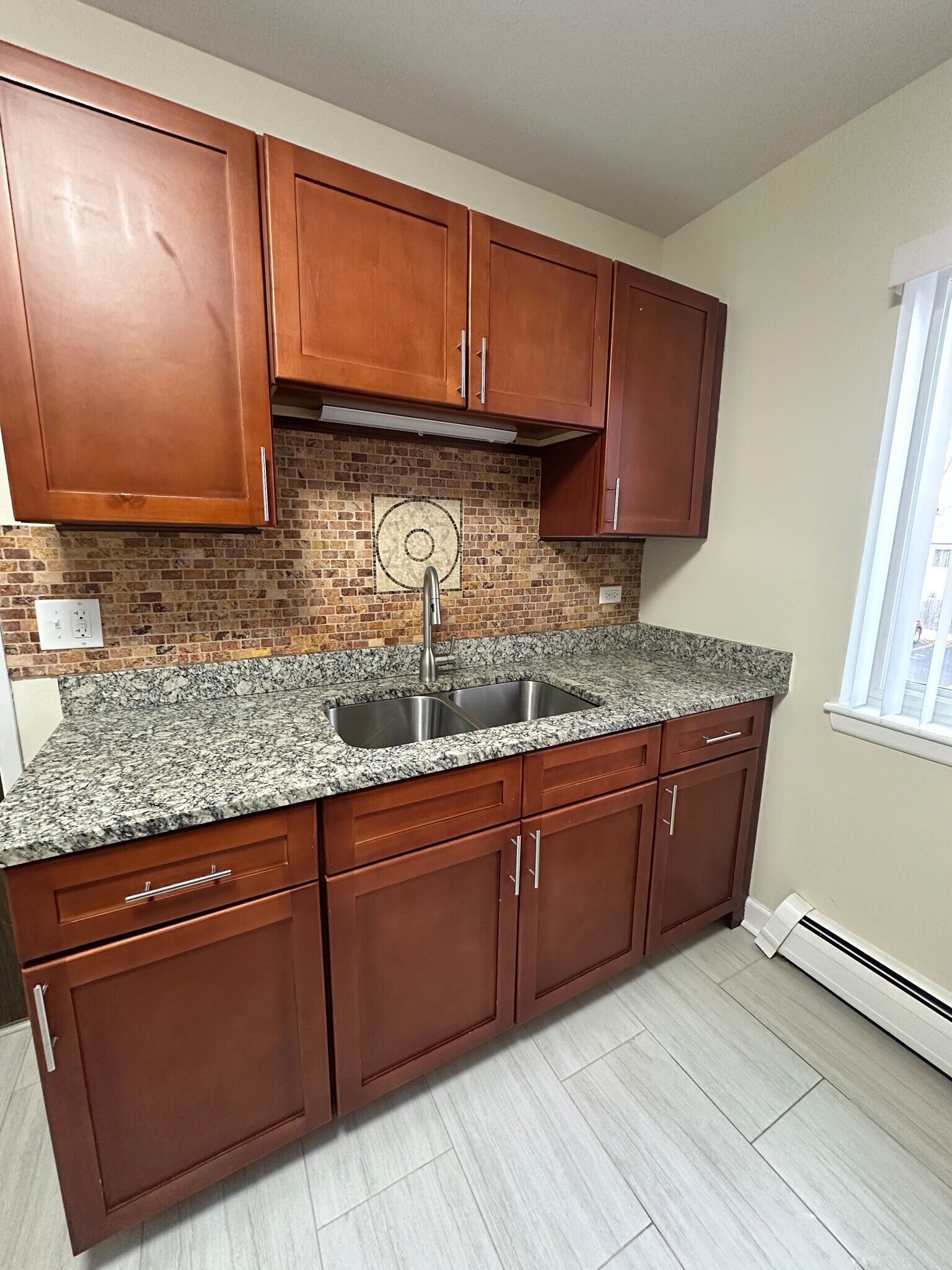 Building Photo - 705 Court of Spruce