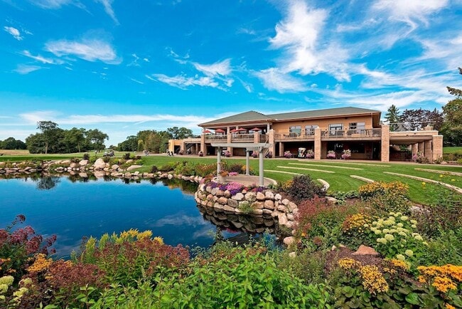 Building Photo - 9378 Olympia Dr