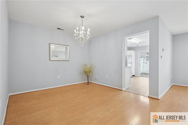Building Photo - 103 Berkshire Dr