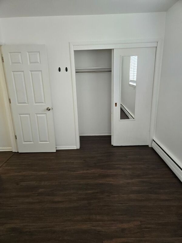 Building Photo - 6541 2nd St NE