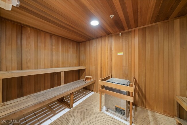 Building Photo - 1050 Borghese Ln