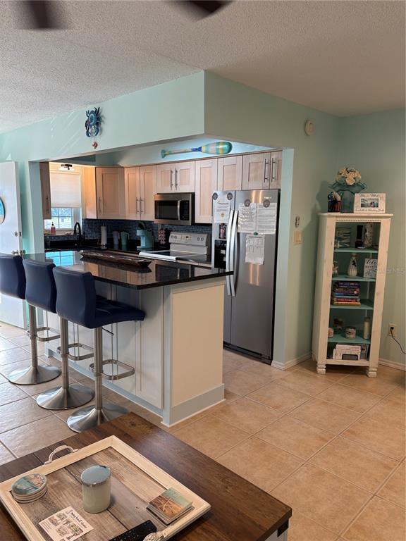 Building Photo - 14531 Walsingham Rd