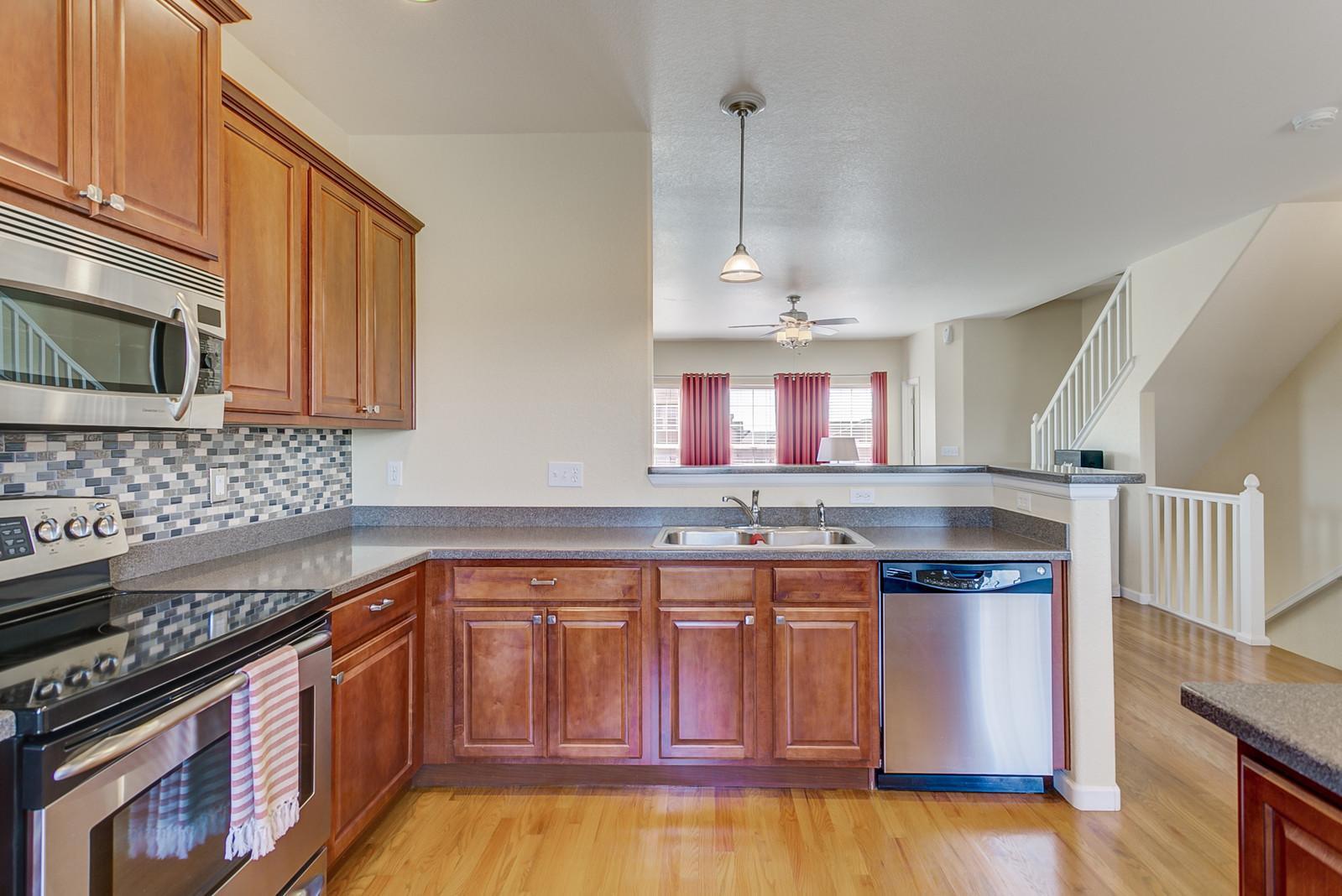 Building Photo - 1033 Burning Bush Pt