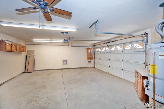 Building Photo - 2174 S Del Valle Way