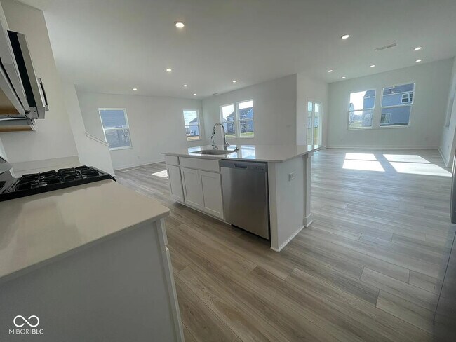 Building Photo - 6865 Orchard Run Cir