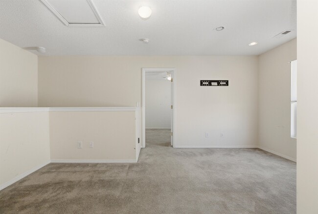 Building Photo - 320 Kiskadee Loop