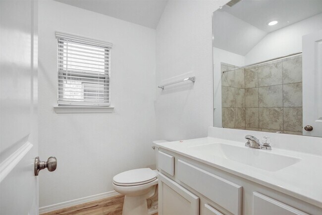 Building Photo - 3719 McCrary Falls Wy