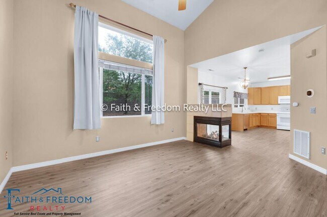 Building Photo - 5249 Mountain Air Cir