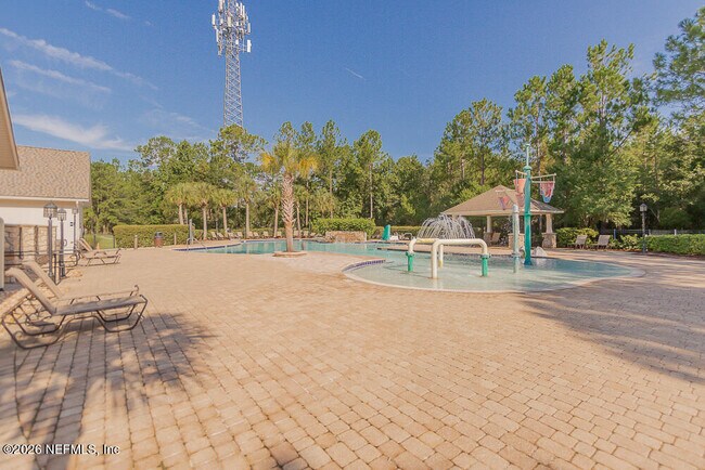 Building Photo - 15816 Twin Creek Dr