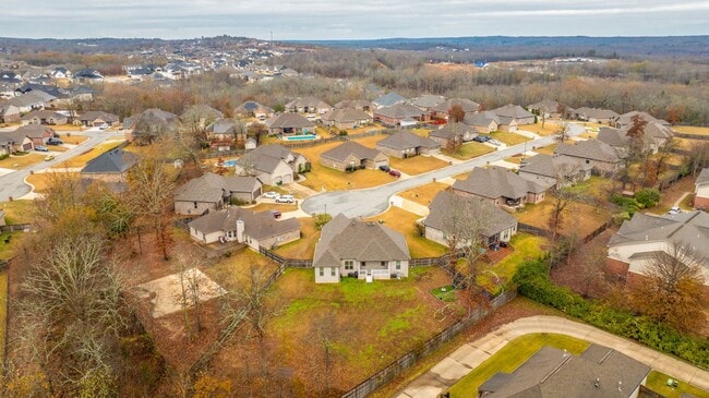 Building Photo - Stunning Sherwood Home in Quiet Cul-de-Sac | Modern Upgrades & Spacious Layout