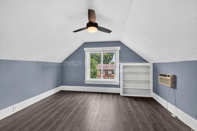 Building Photo - 4446 Itaska St