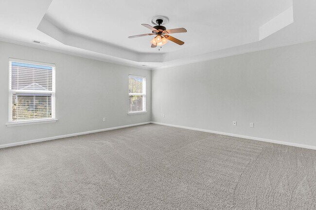 Building Photo - 5 Bedroom 3 Bath Home Located in Sophia Landing in Goose Creek