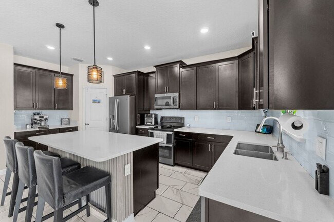 Building Photo - 14807 Winter Stay Dr