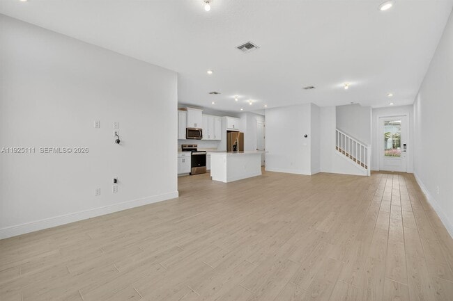 Building Photo - 3585 NW Solange Ct