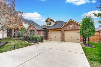 Building Photo - 27923 Silverstream Ct