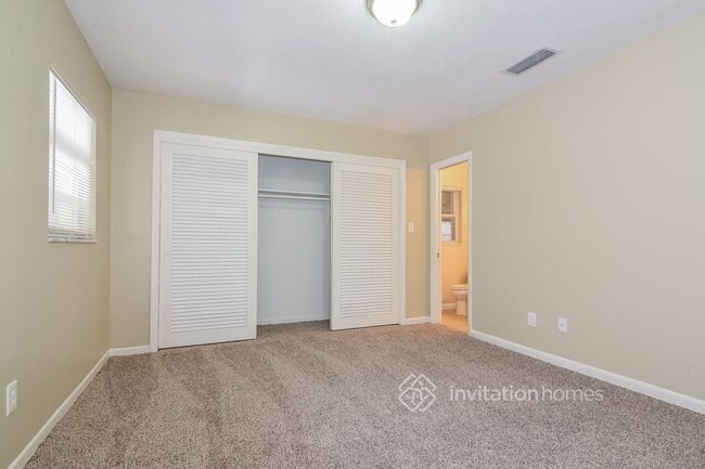 Building Photo - 2554 Lake Ellen Cir