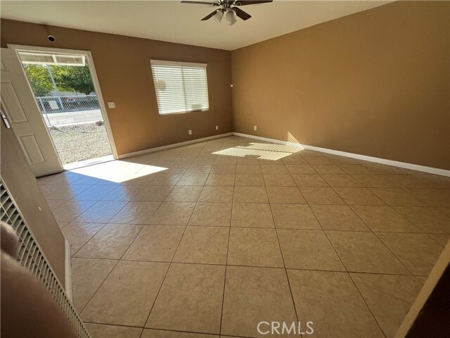 Building Photo - 16510-16510 Lakeshore Dr